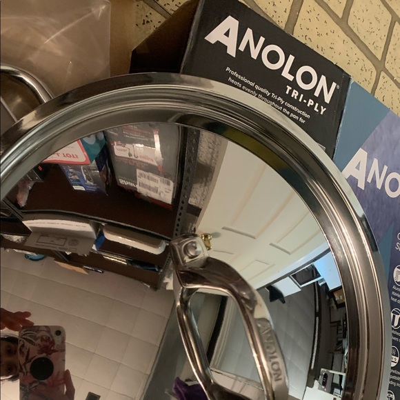 Anolon saute pan - Picture 6 of 8